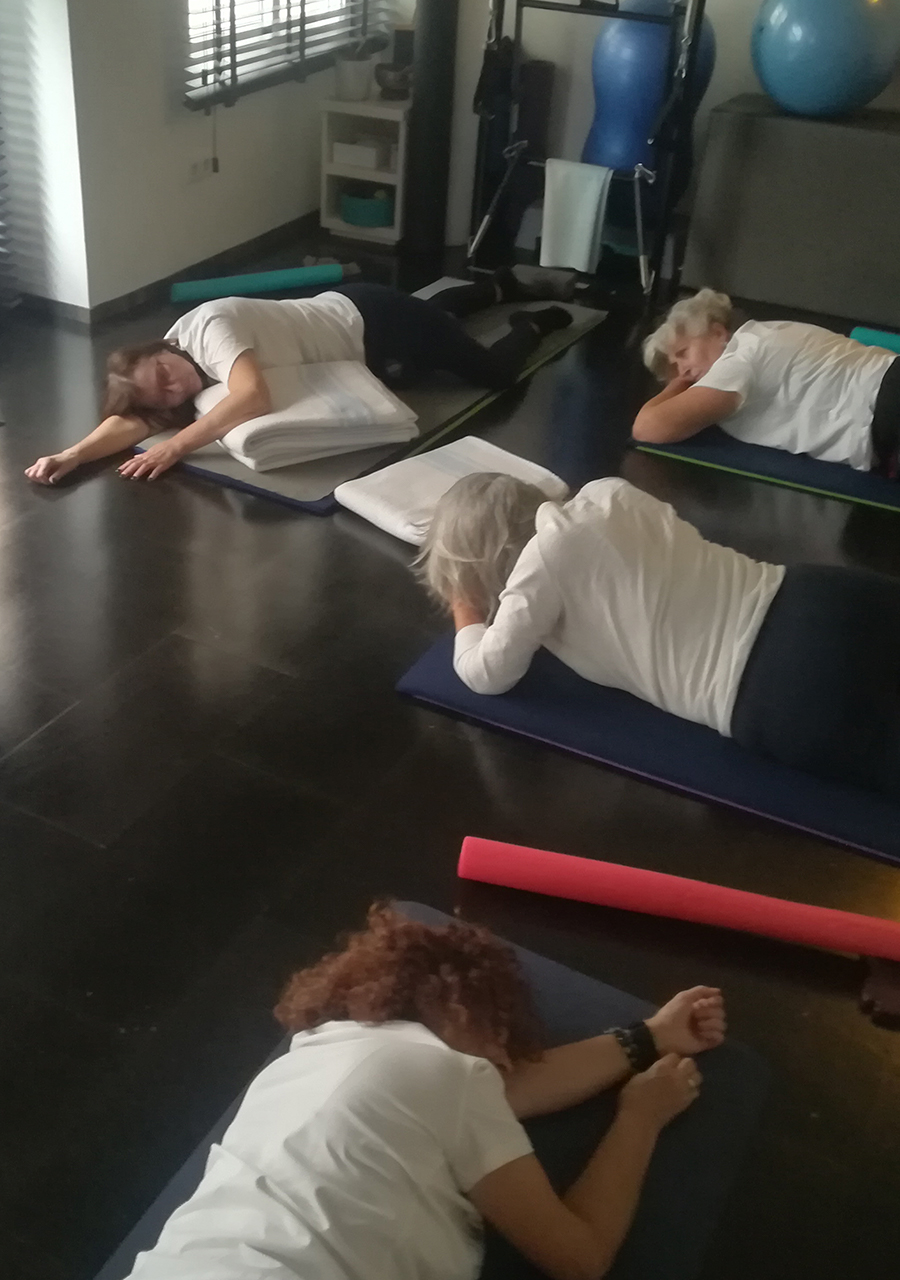 clases yoga tmanuela clases yoga tmanuela